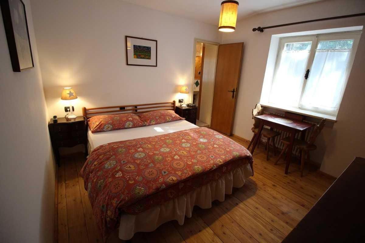 B&B Villa Dolomites Hut Сан Вигилио ди Маребе Стая снимка