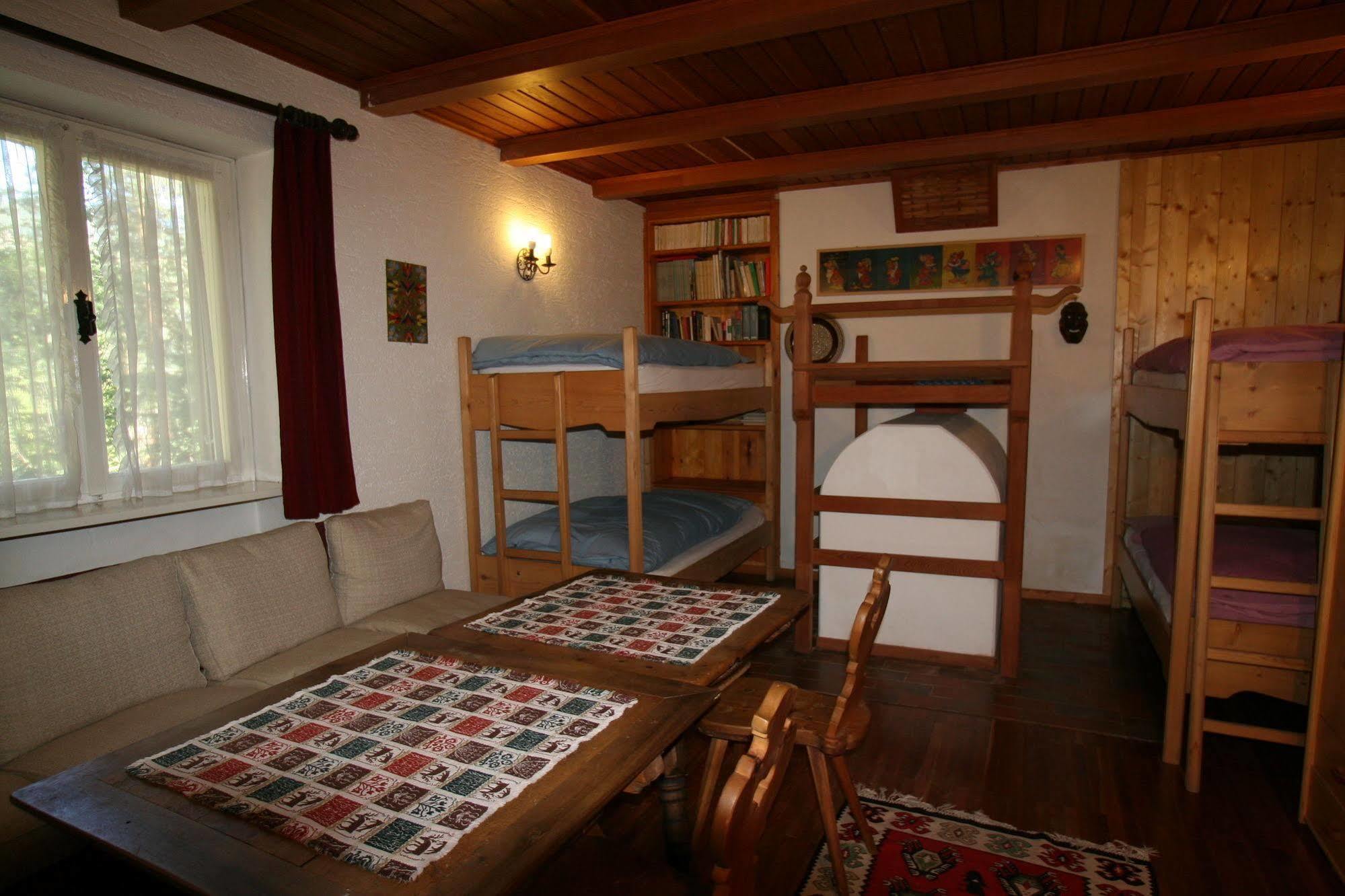 B&B Villa Dolomites Hut Сан Вигилио ди Маребе Екстериор снимка